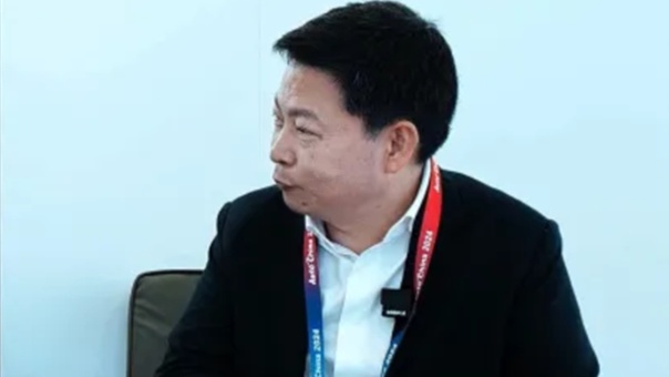 余承東：小米雷軍入局造車后帶來(lái)了強(qiáng)大的流量能力